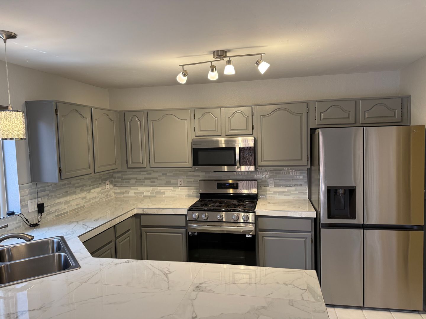 Building Photo - 3579 W Sky Ridge Loop