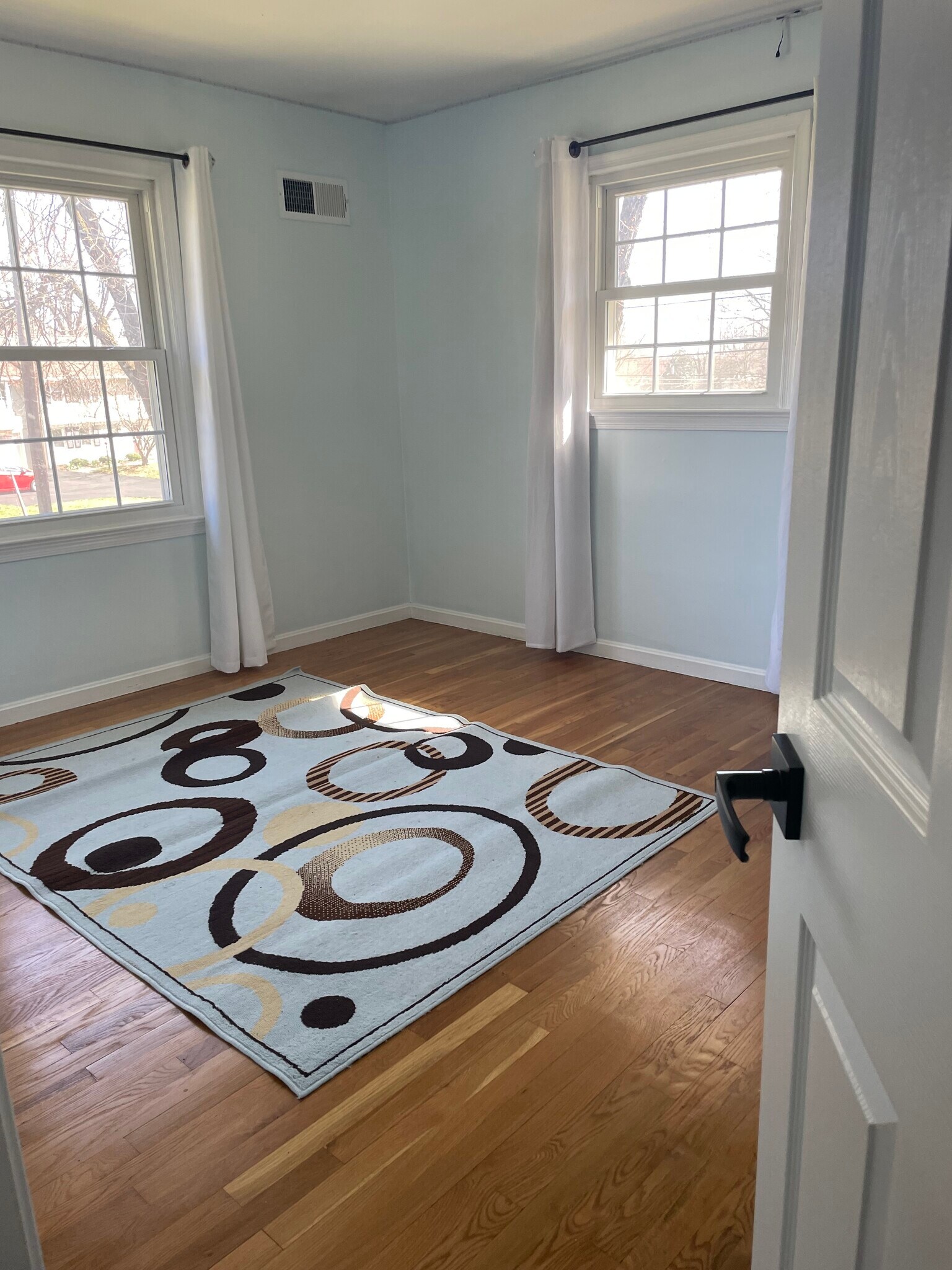 Building Photo - 17804 Park Mill Dr