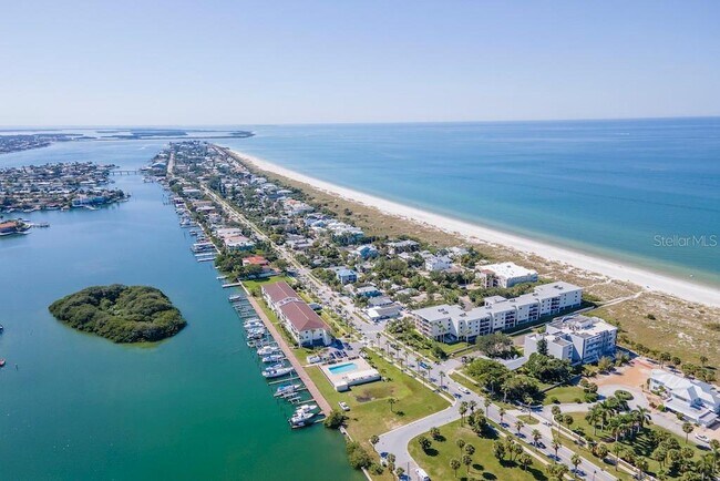 Building Photo - 3200 Gulf Blvd