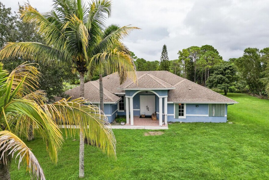 Building Photo - 12855 87th St N