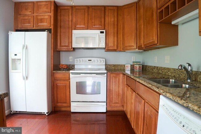 Building Photo - 2816 Emma Lee St