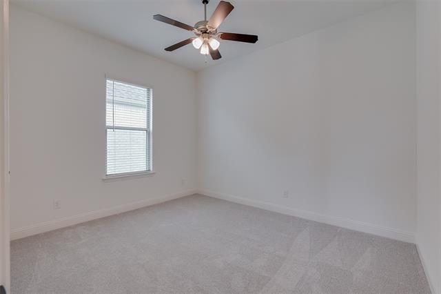 Building Photo - 820 Mallard Dr