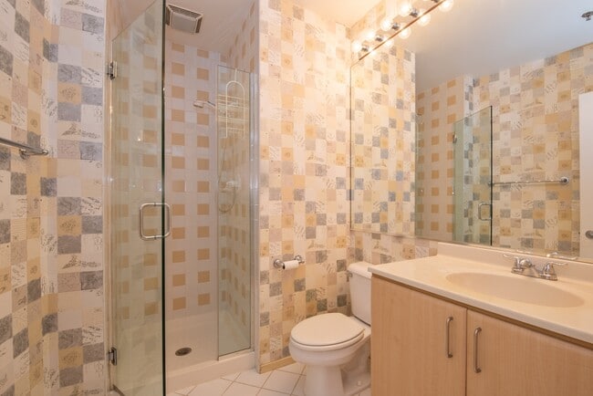 Building Photo - 130 S Canal St