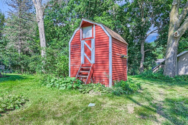 Building Photo - 4001 Tonkawood Rd