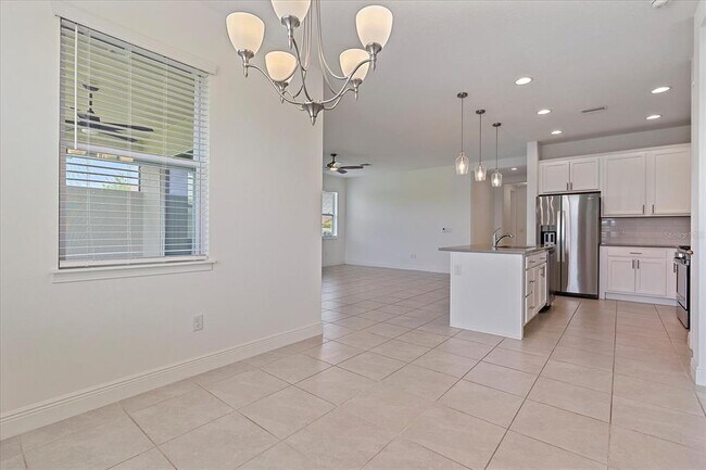 Building Photo - 10123 Carnoustie Pl