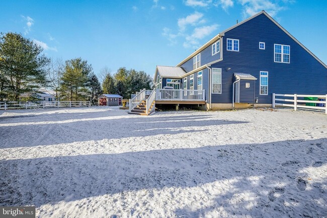 Building Photo - 206 Markham Ct