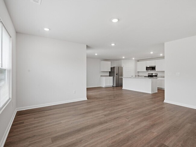 Building Photo - 9919 Sequoyah Cv Dr SE