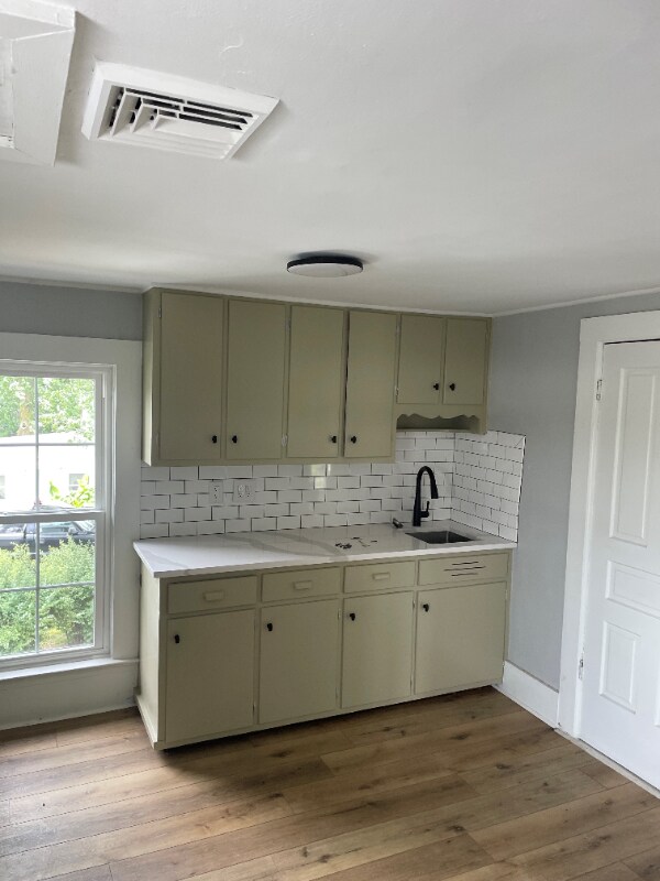 Building Photo - 7692 N Adrian Hwy