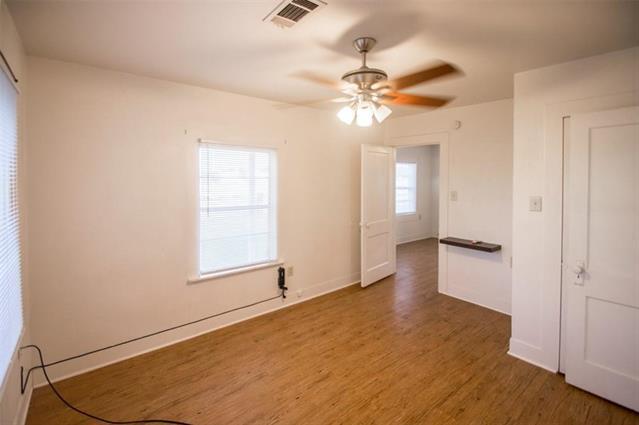 Building Photo - 1101 Collier St