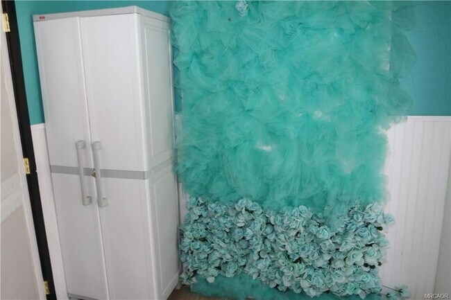 Building Photo - 854 Cienega Rd