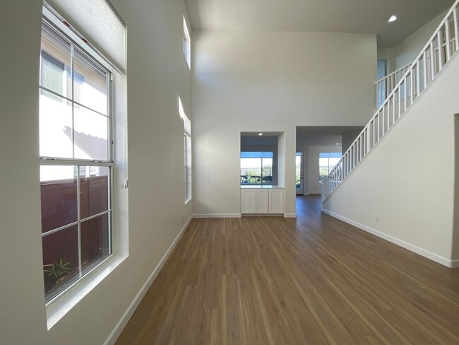 Building Photo - Gorgeous 4 Bedroom Carlsbad Home With A Stunning View and Solar!