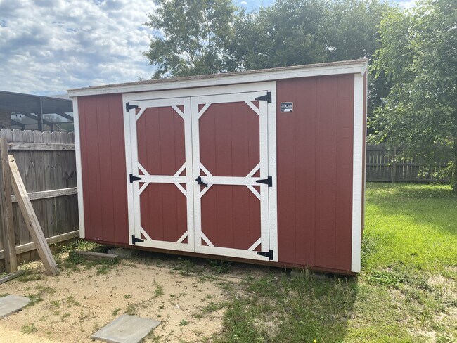 Building Photo - 5870 Pescara Dr