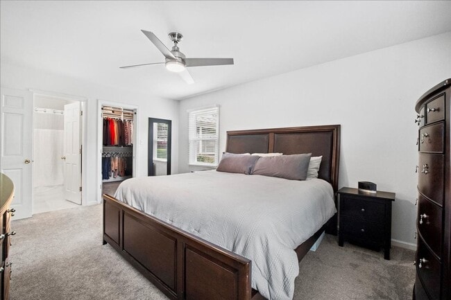 Building Photo - Spacious Ranch in Des Peres