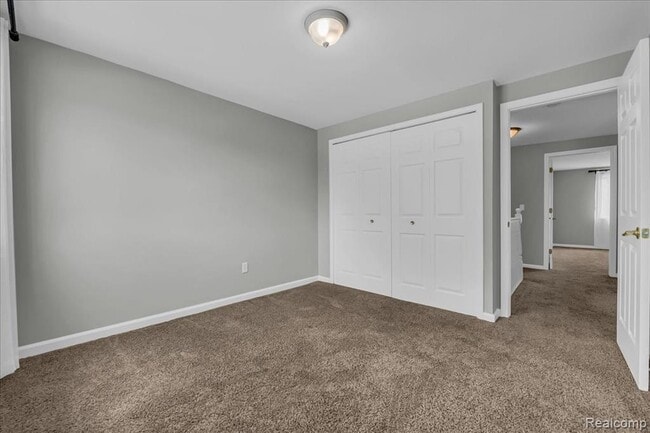 Building Photo - 13426 Denver Cir E