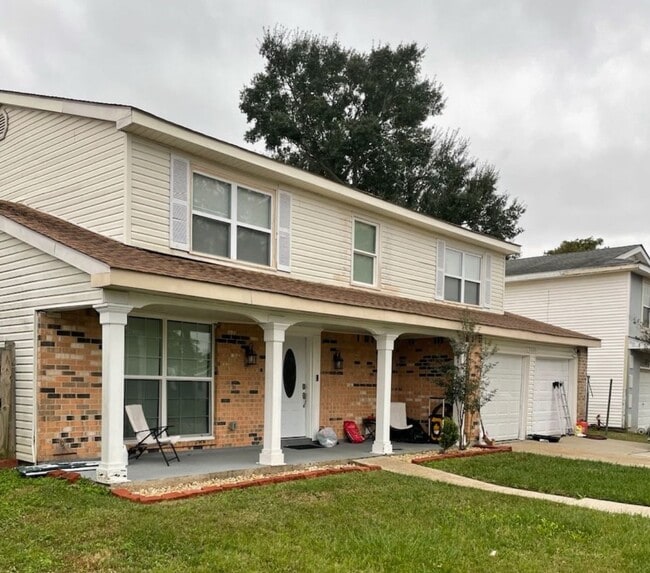 Building Photo - 4BR/2.5BA – Bright, Spacious & Move-In Ready