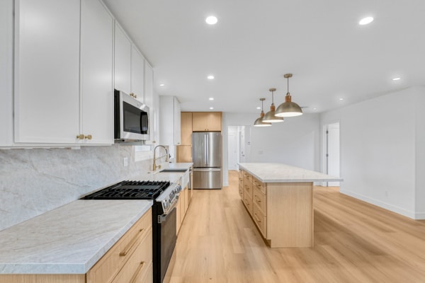 Building Photo - 8666 Keokuk Ave