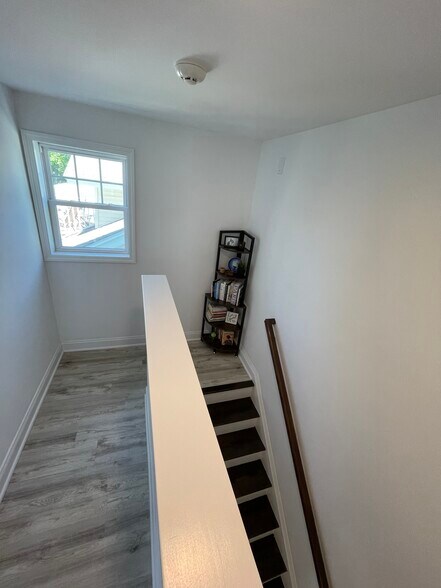 Building Photo - 90 Naugatuck Ave