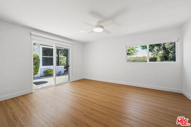 Building Photo - 2672 Veteran Ave