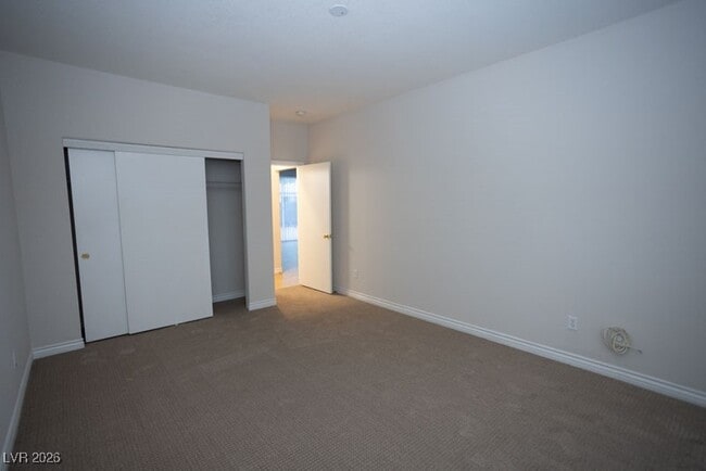 Building Photo - 1113 E Hammer Ln