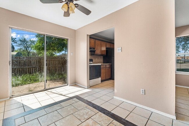 Building Photo - 5202 Gawain Dr