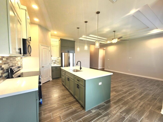 Building Photo - 3810 Bea Ave