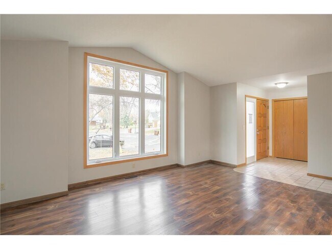 Building Photo - 5245 Clayton Dr