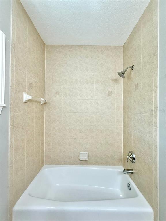 Building Photo - 505 S Tampania Ave