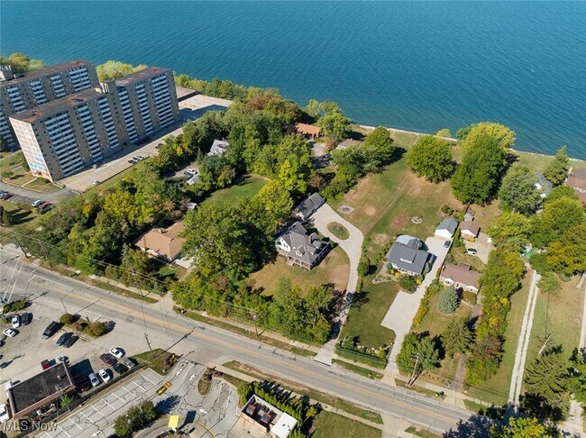 Building Photo - 31103 Lakeshore Blvd