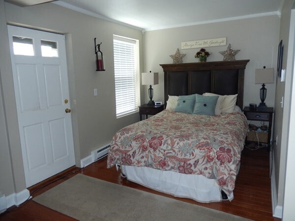 Building Photo - 227 W 3rd St