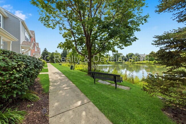 Building Photo - 203 Springbrook Trail S