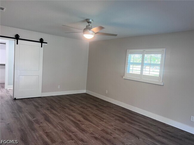 Building Photo - 3705 Stoneridge Ct