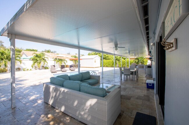 Building Photo - 1853 Florida Mango Rd