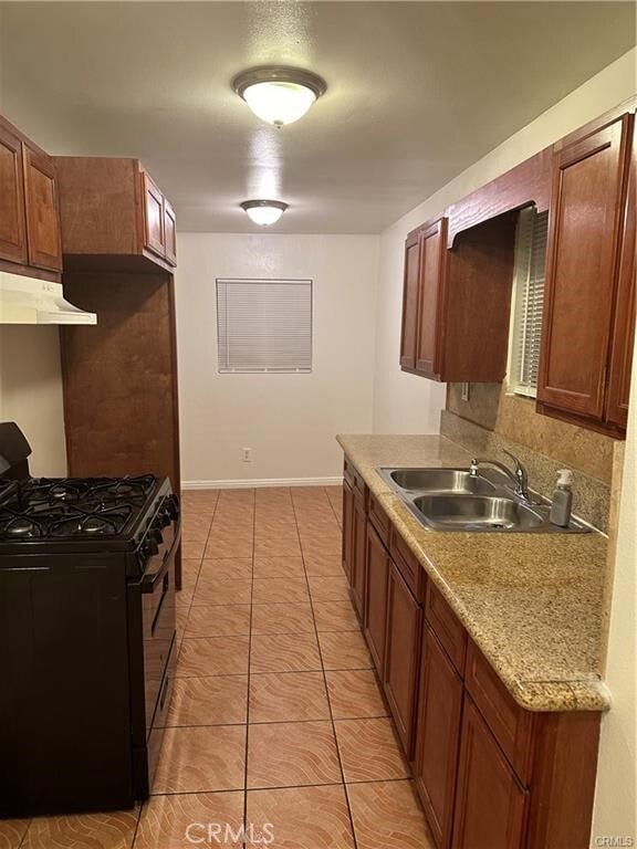 Building Photo - 1667 E 111th St