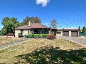 Building Photo - Charming 3-Bedroom Retreat in Gresham – Spacious 1440 Sq Ft Oasis!