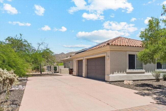 Building Photo - 8540 E McDowell Rd