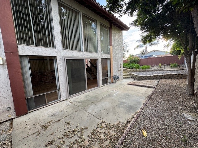 Building Photo - 2504 Levante St