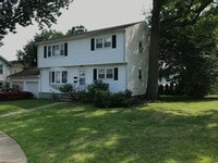 Building Photo - 14 Walnut Pkwy