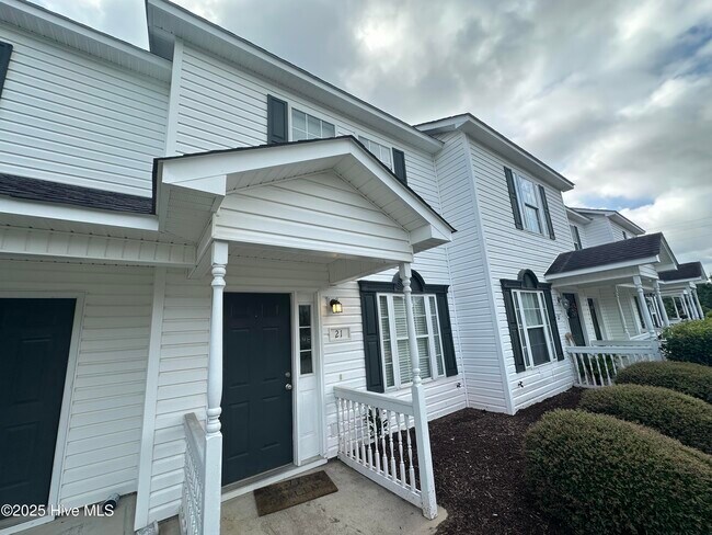 Building Photo - 4910 Bridgers Rd