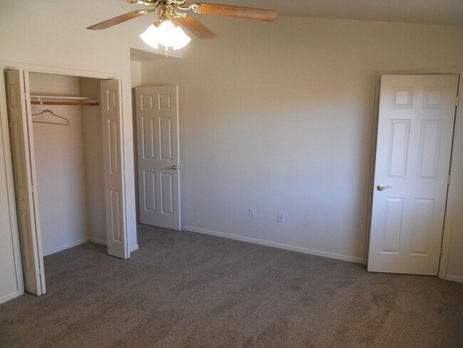 Building Photo - ALL PROSPECTIVE TENANTS MUST SUBMIT A $58 ...