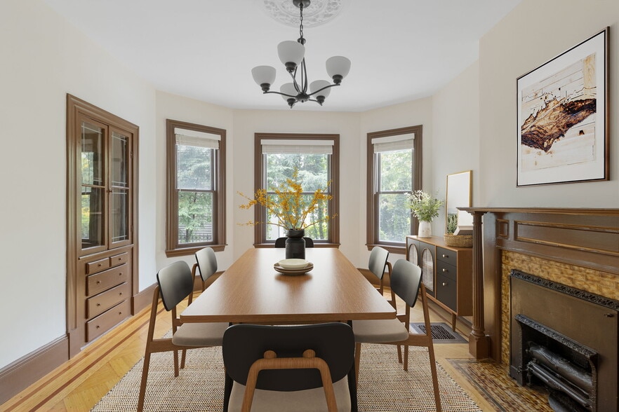 Building Photo - 88 Putnam Ave