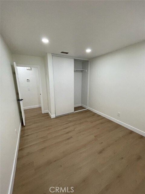 Building Photo - 10076 Seventh Ave