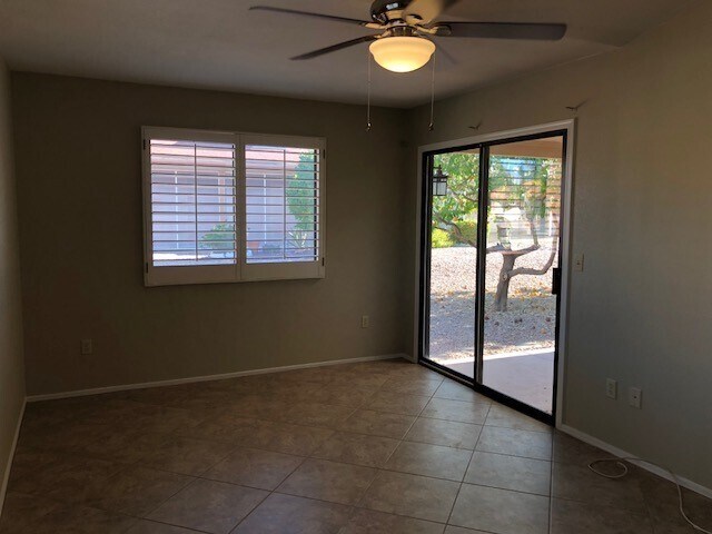 Building Photo - This is a Beautiful Home!  Just waiting for you in a 45+ Active Adult Community, Long Term Unfurn...