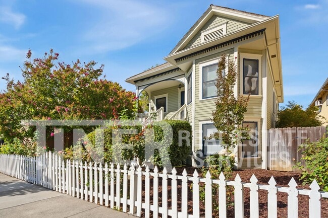 Building Photo - 2607 O St