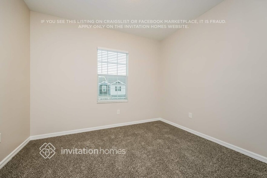 Building Photo - 4265 Gumbo Limbo Dr