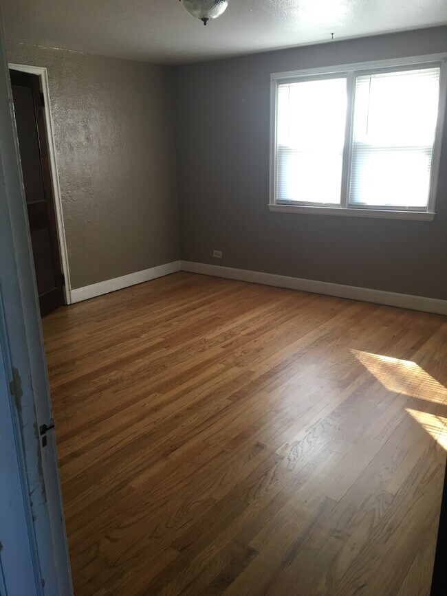 Bedroom 1 - 1341 S Farwell St