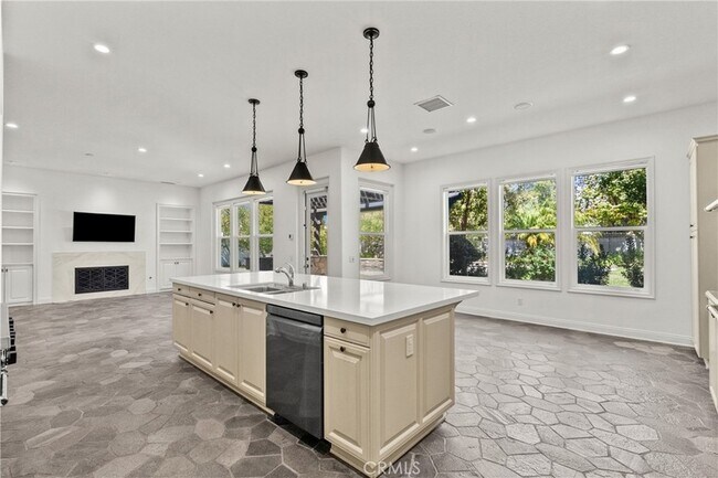 Building Photo - 4170 Prado De Los Zorros