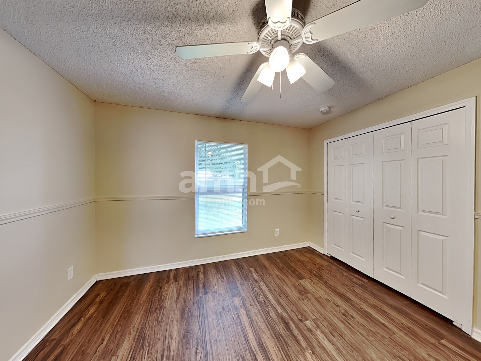 Building Photo - 1005 Sandhill St