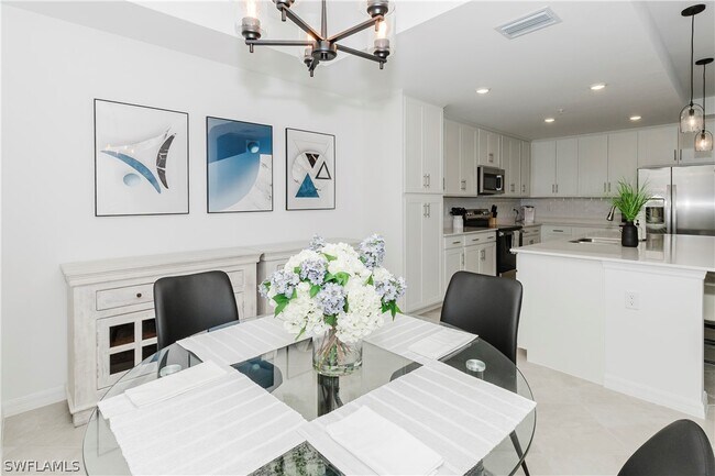 Building Photo - 5583 Double Eagle Cir