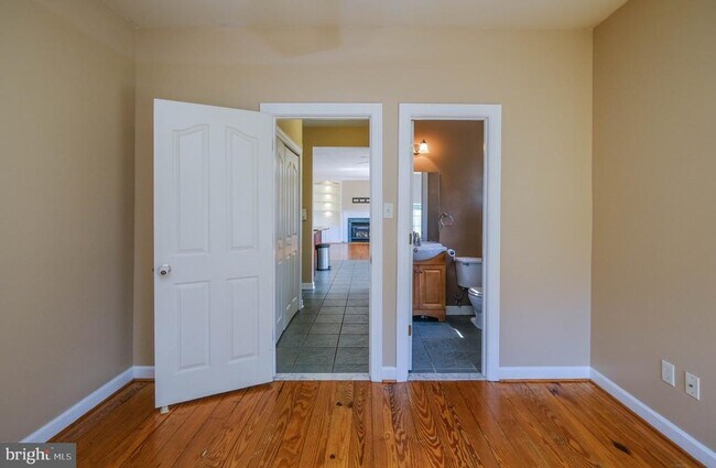 Building Photo - 109 Kabardin Ct