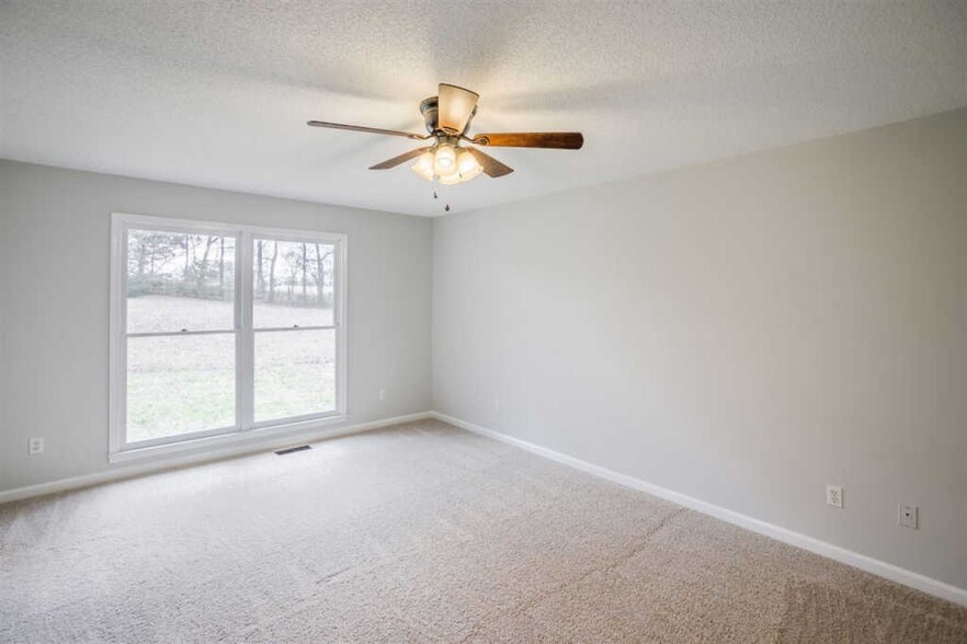 Master Bedroom - 10280 Long Meadow Rd